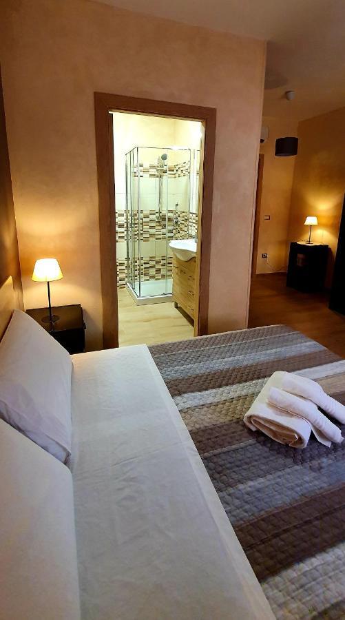 Pacifico Rooms San Bartolomeo in Galdo Exterior photo